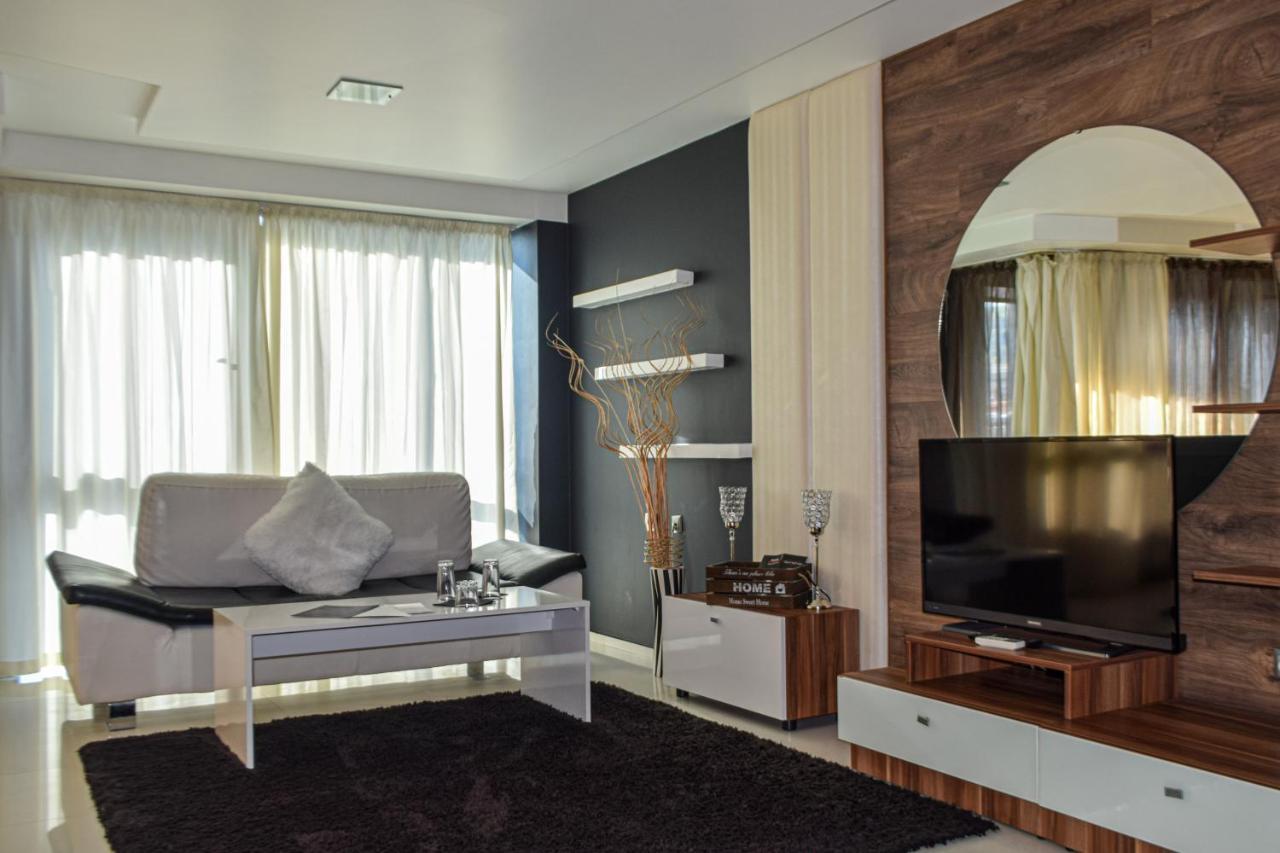 Hotel Acktion Shumen Exteriör bild